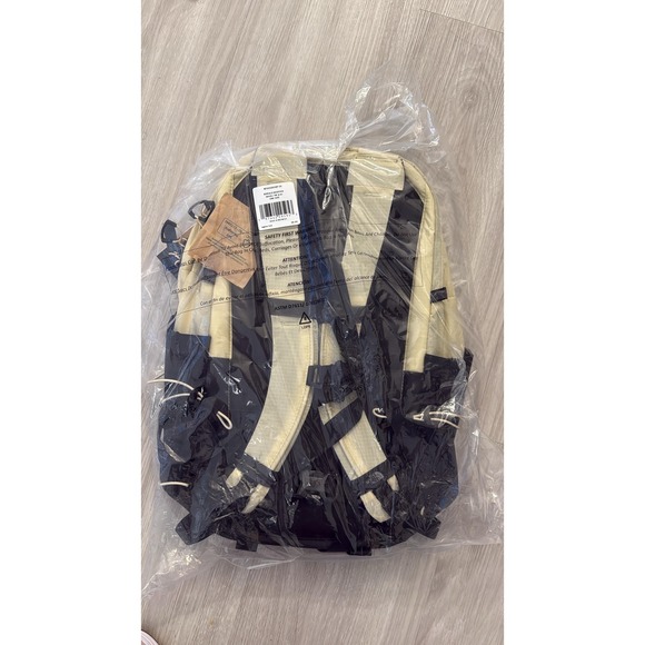 The North Face Borealis Backpack Gravel TNF Black NF0A52SEV3P Laptop Bag NEW - Picture 9 of 10